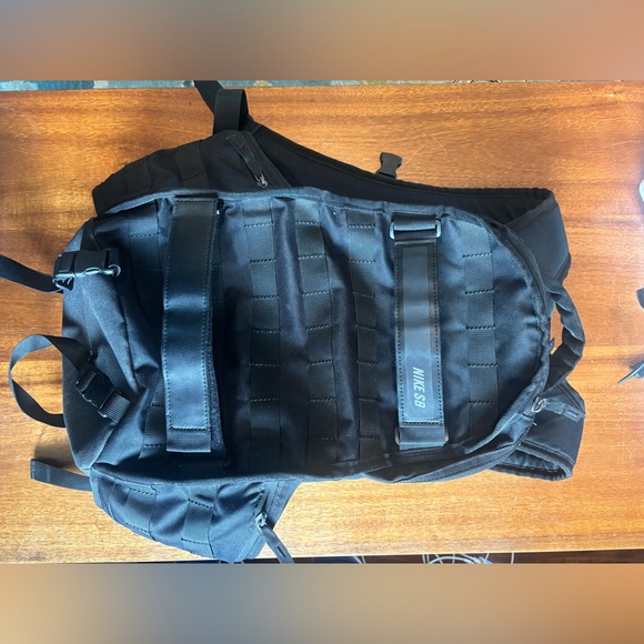 Nike SB RPM Backpack - Picture 2 of 4